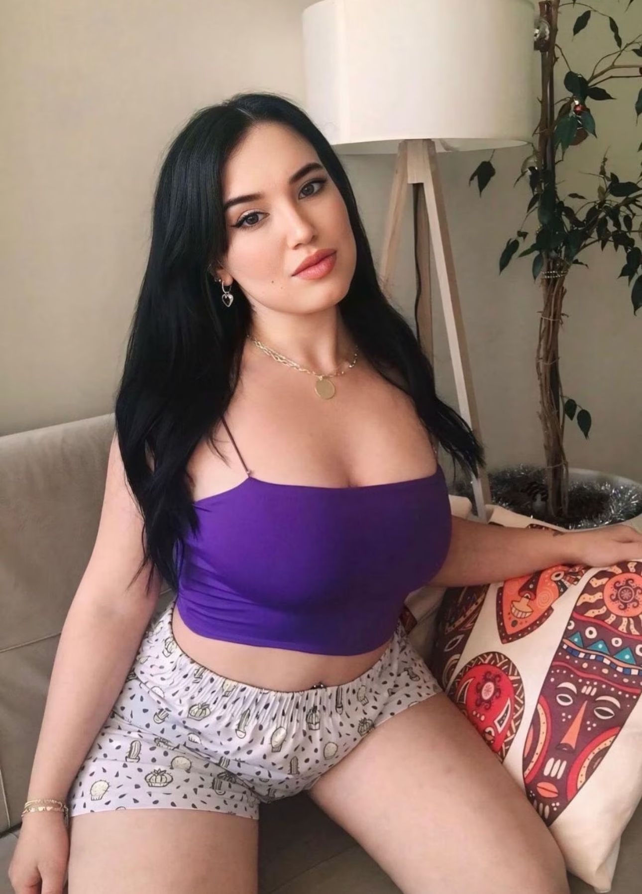 Kayseri Escort Aylin Platin Escort